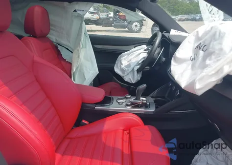 2024 Alfa Romeo Stelvio Veloce Awd из США, поврежденный, VIN ZASPAKBN0R7D72661